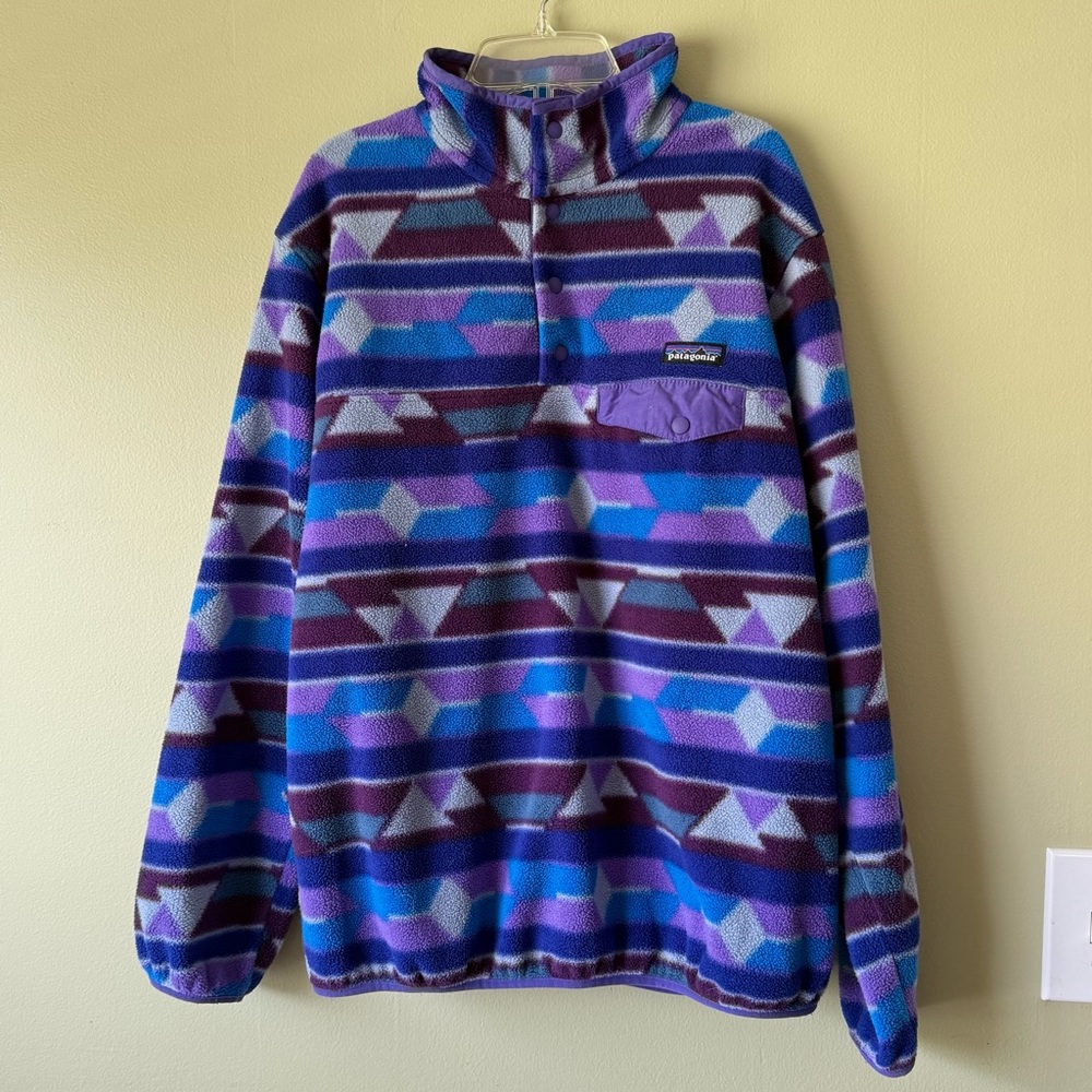 Patagonia Synchilla Women’s Large Purple and Blue Fleece Pullover Sweater